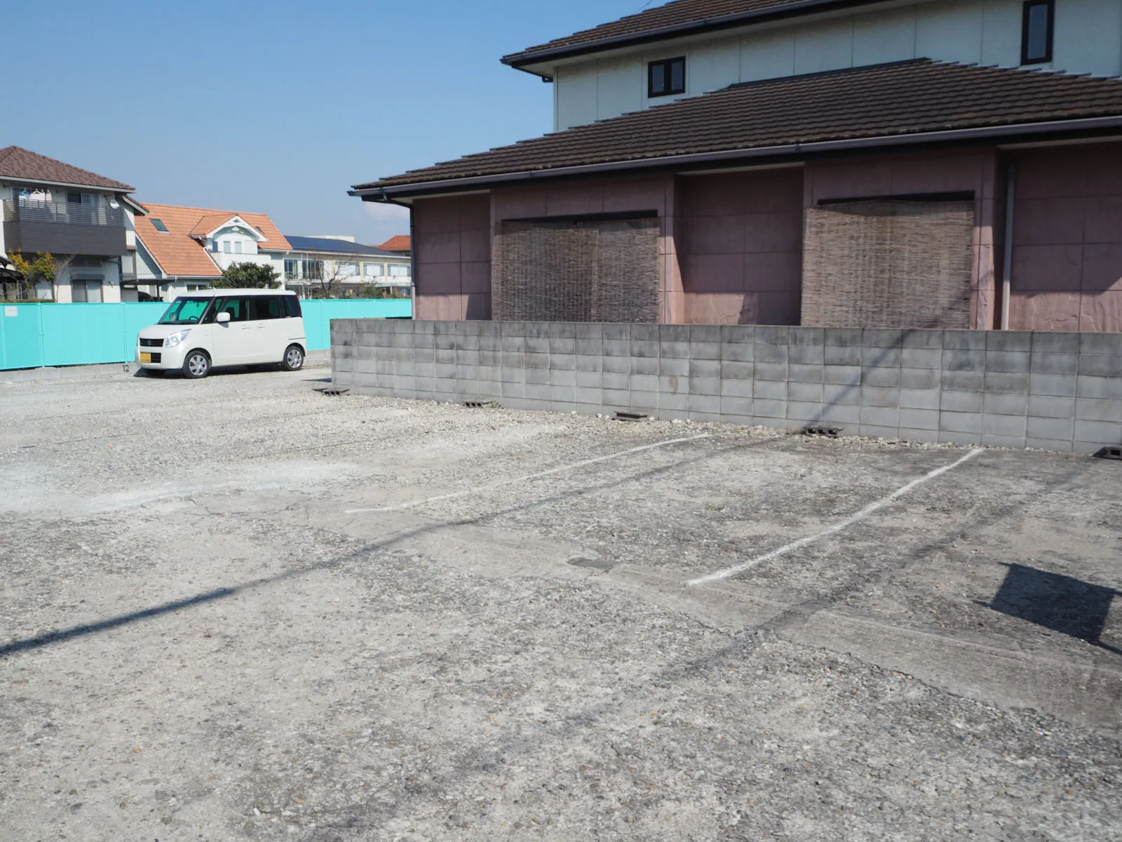 西駐車場1